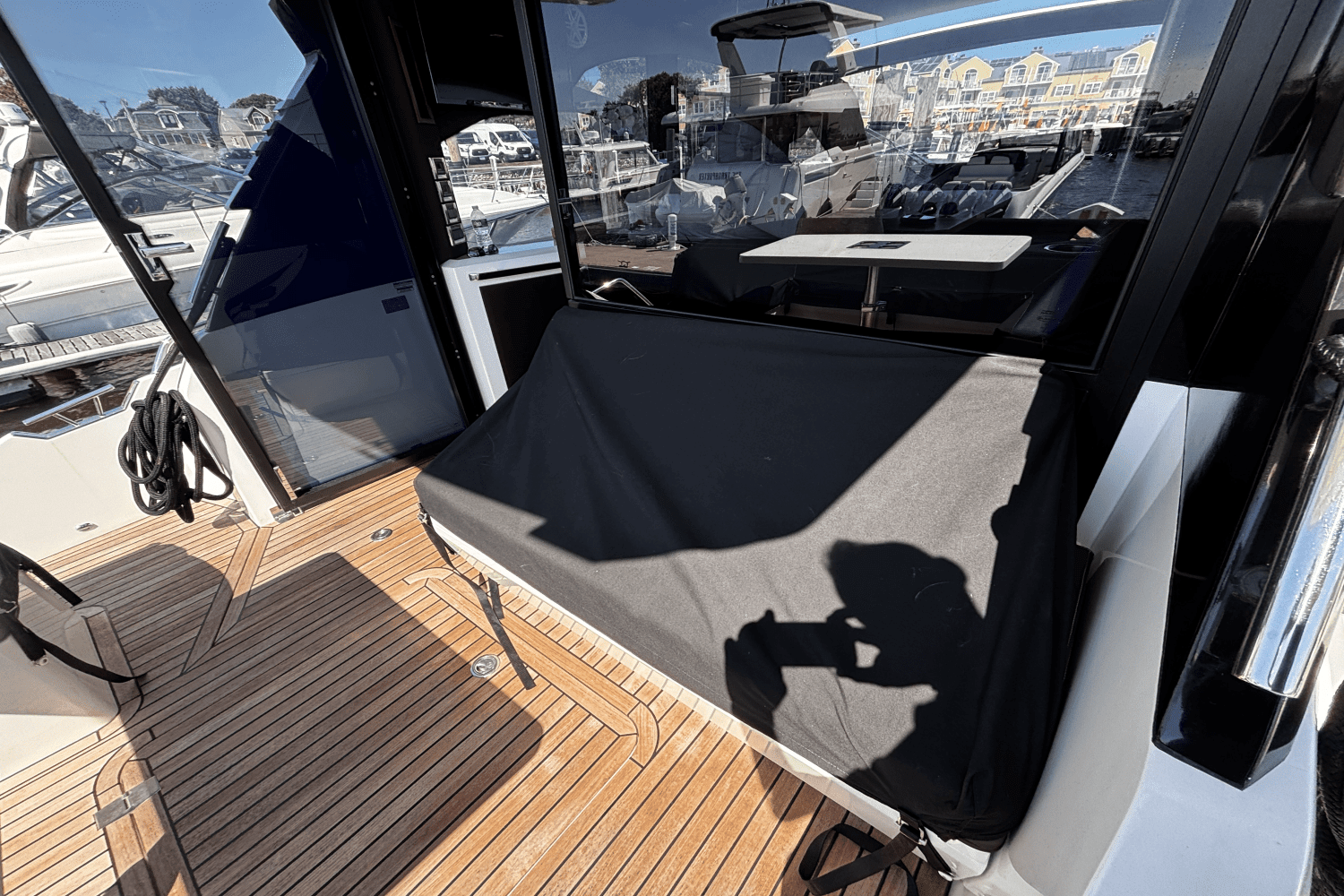 2021 Galeon 425 HTS Image Thumbnail #12