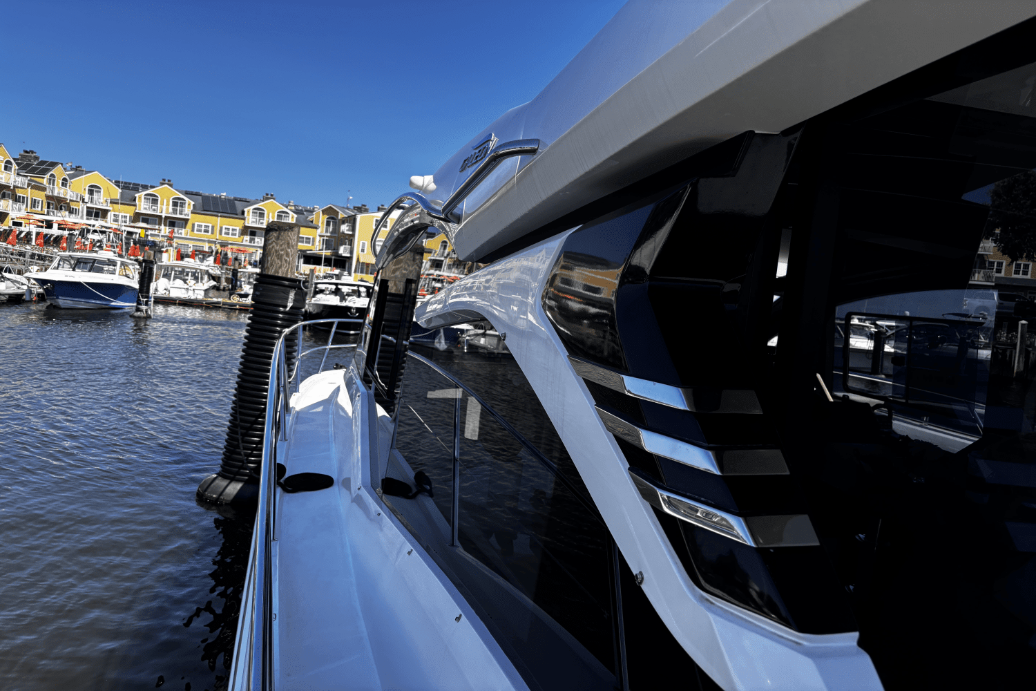 2021 Galeon 425 HTS Image Thumbnail #17