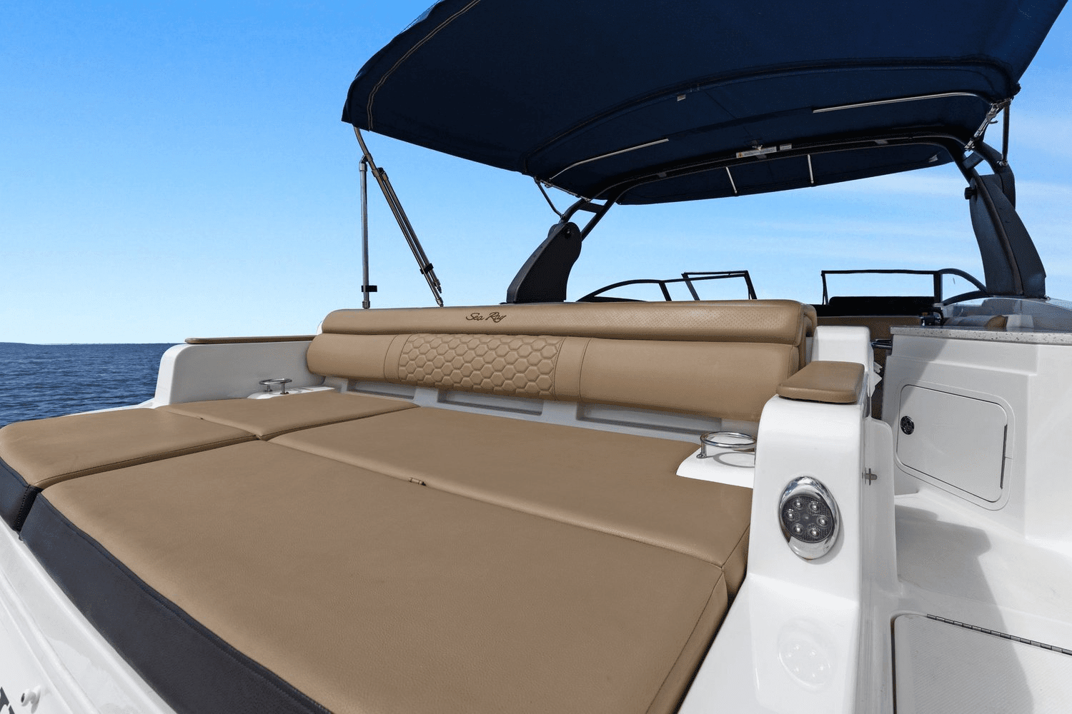 2019 Sea Ray 290 SDX OUTBOARD Image Thumbnail #35