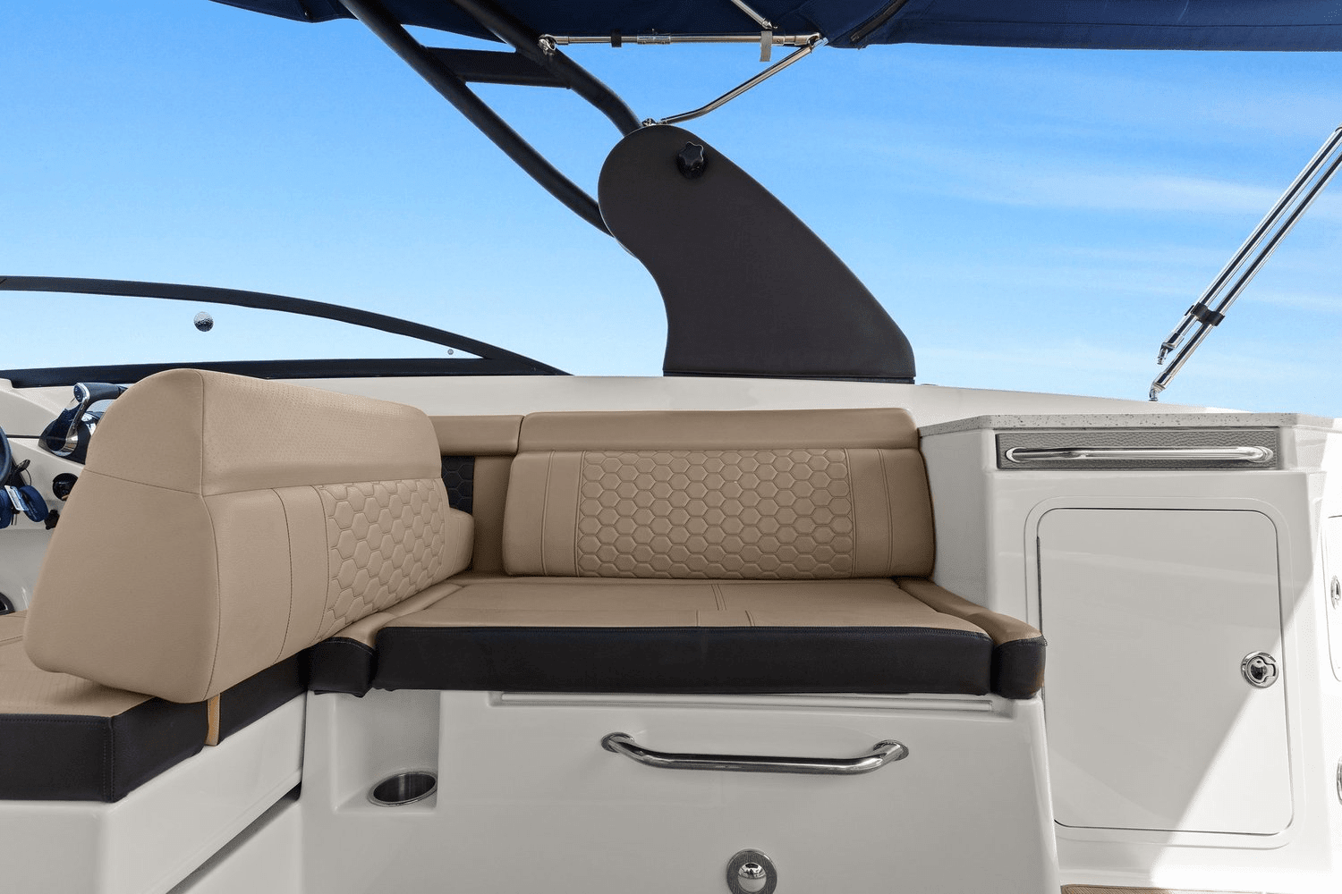 2019 Sea Ray 290 SDX OUTBOARD Image Thumbnail #30