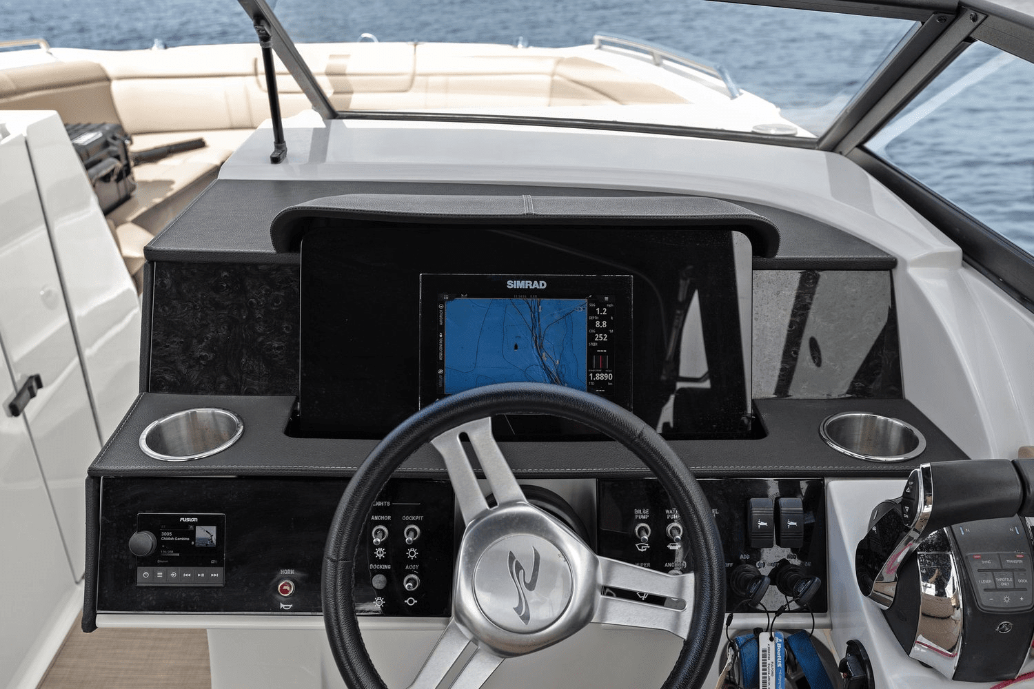 2019 Sea Ray 290 SDX OUTBOARD Image Thumbnail #23