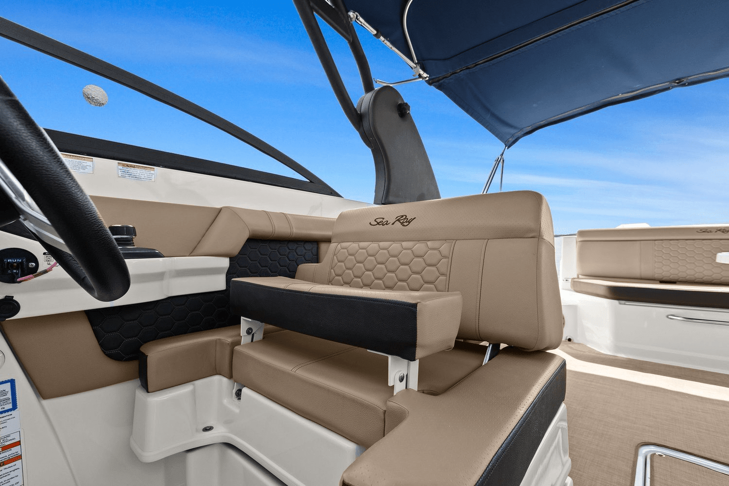 2019 Sea Ray 290 SDX OUTBOARD Image Thumbnail #28