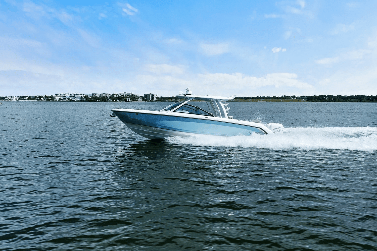 2019 Boston Whaler 320 VANTAGE Image Thumbnail #15