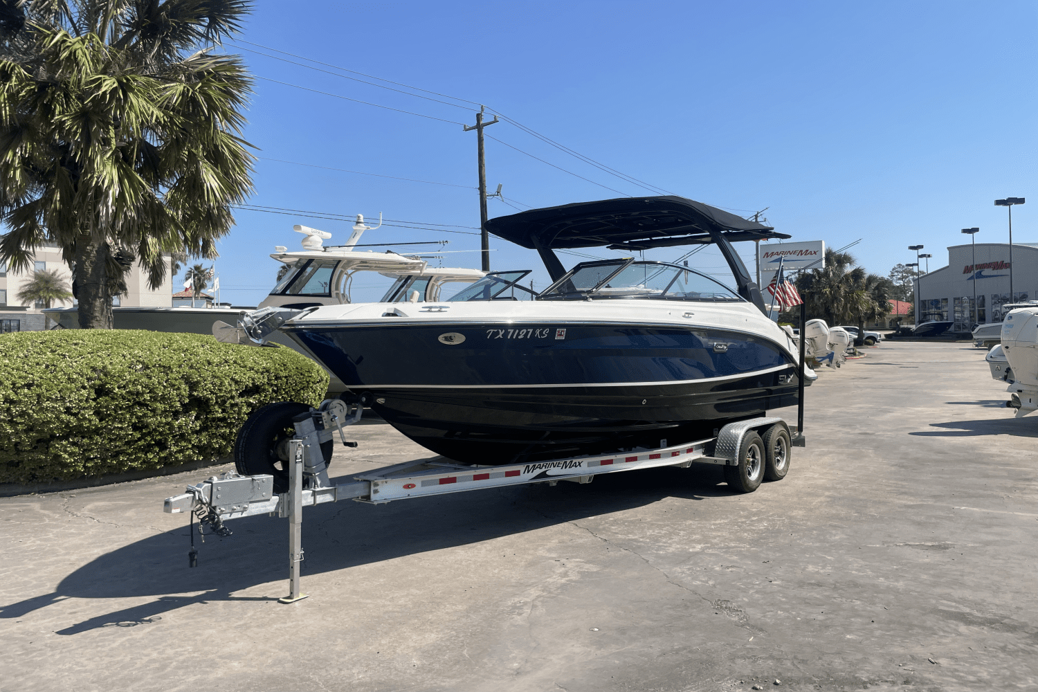 2023 Sea Ray 260 SLX OUTBOARD Image Thumbnail #1