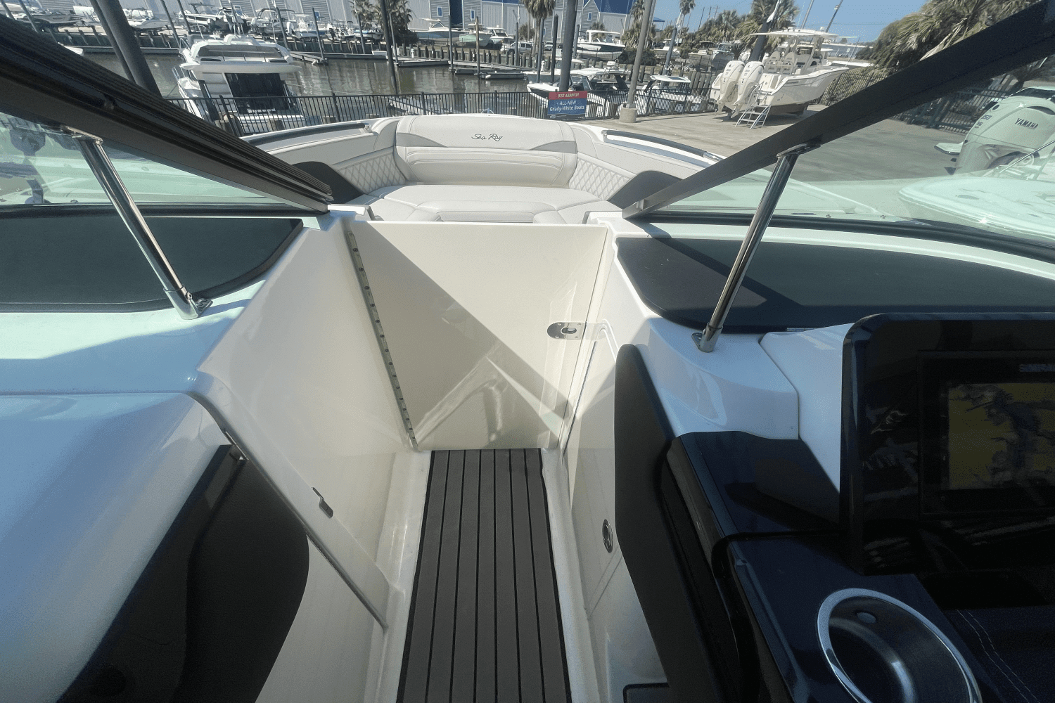 2023 Sea Ray 260 SLX OUTBOARD Image Thumbnail #18