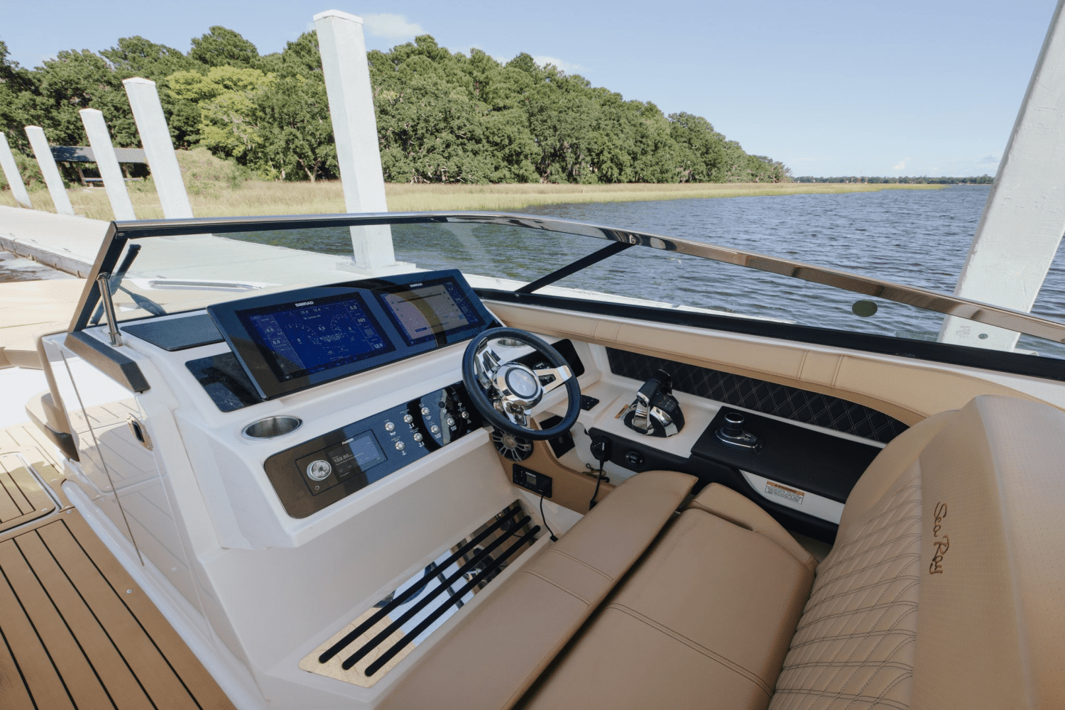 2019 Sea Ray 310 SLX OB Image Thumbnail #15