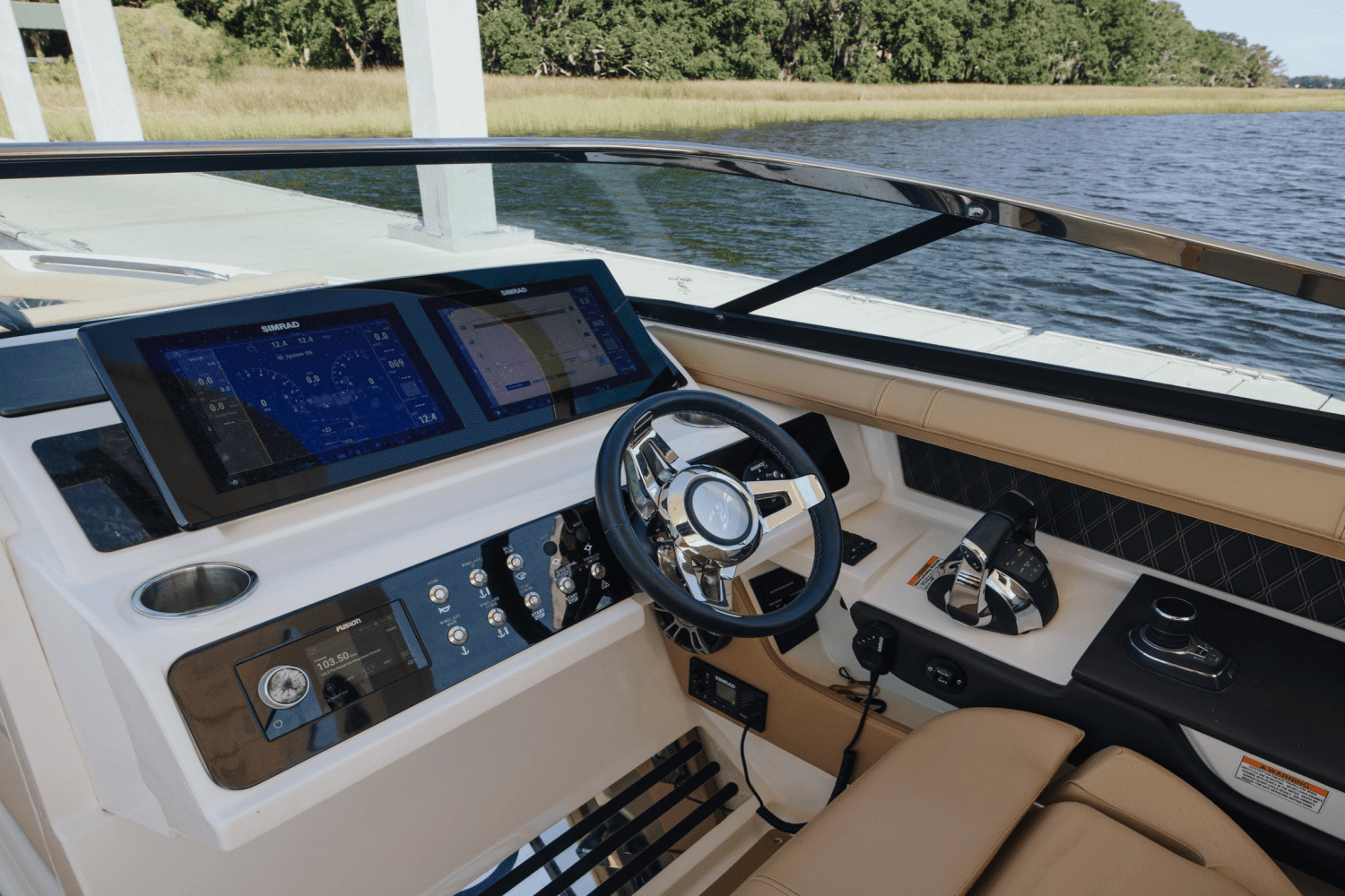 2019 Sea Ray 310 SLX OB Image Thumbnail #16