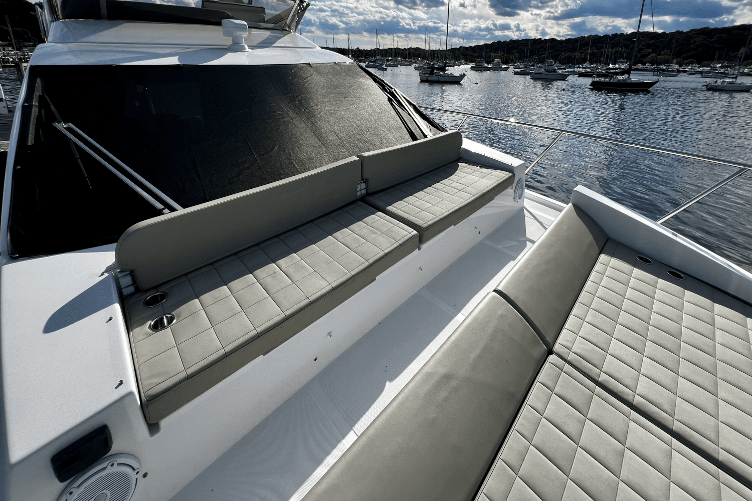 2016 Azimut 50 FLYBRIDGE Image Thumbnail #29