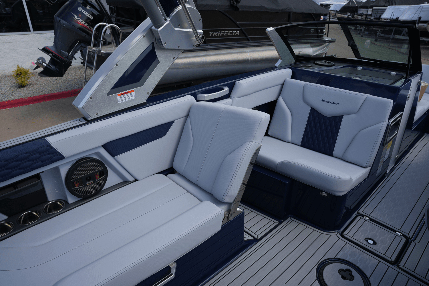 2025 Mastercraft XT24 Image Thumbnail #16