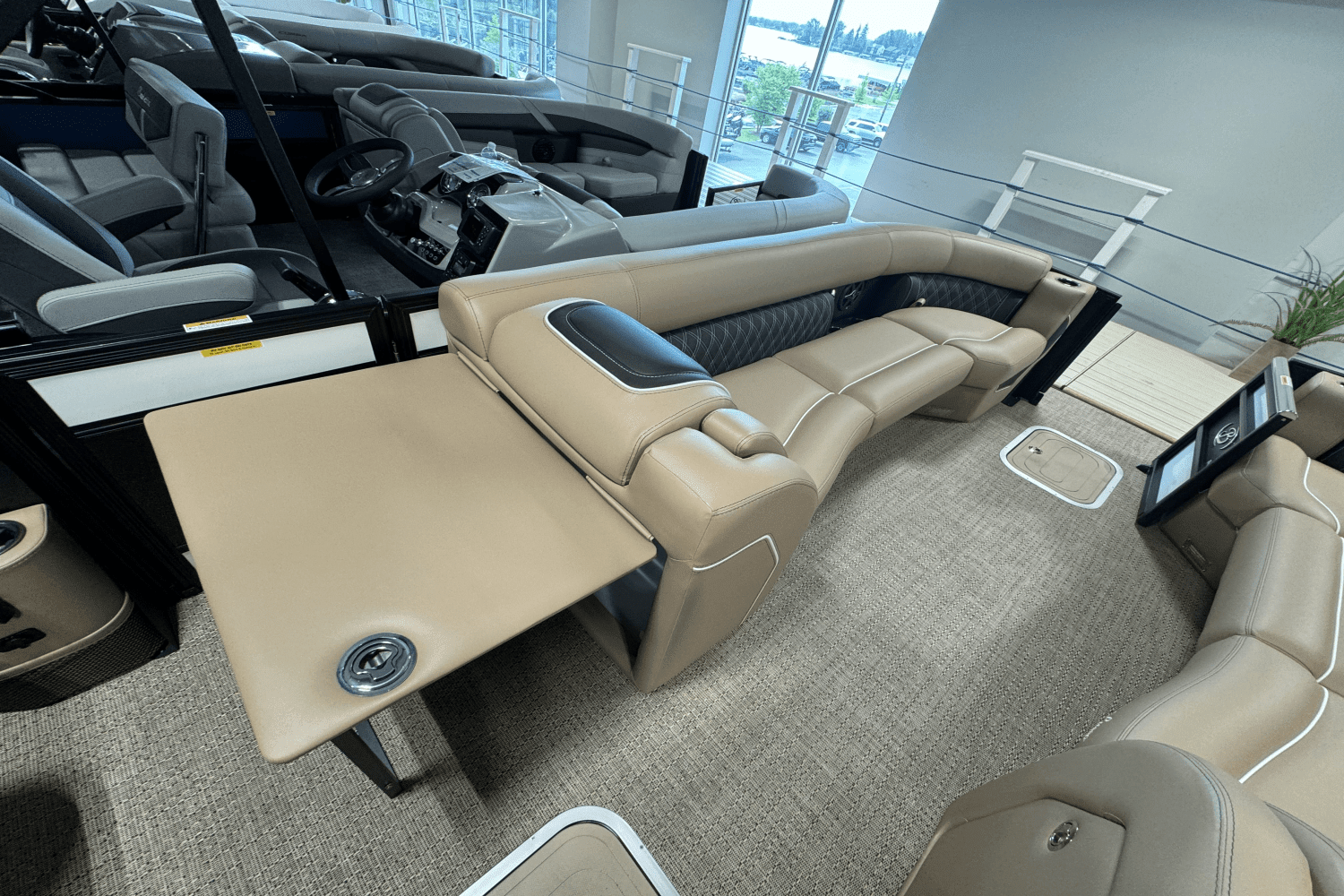 2025 Barletta
                                                             Lusso Image Thumbnail #7