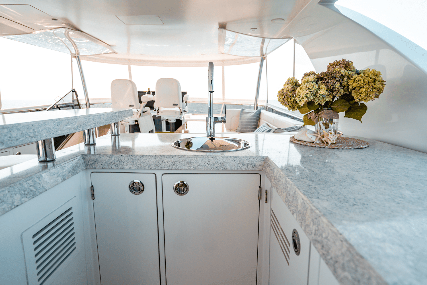 2017 Ocean Alexander 70E Motoryacht Image Thumbnail #87