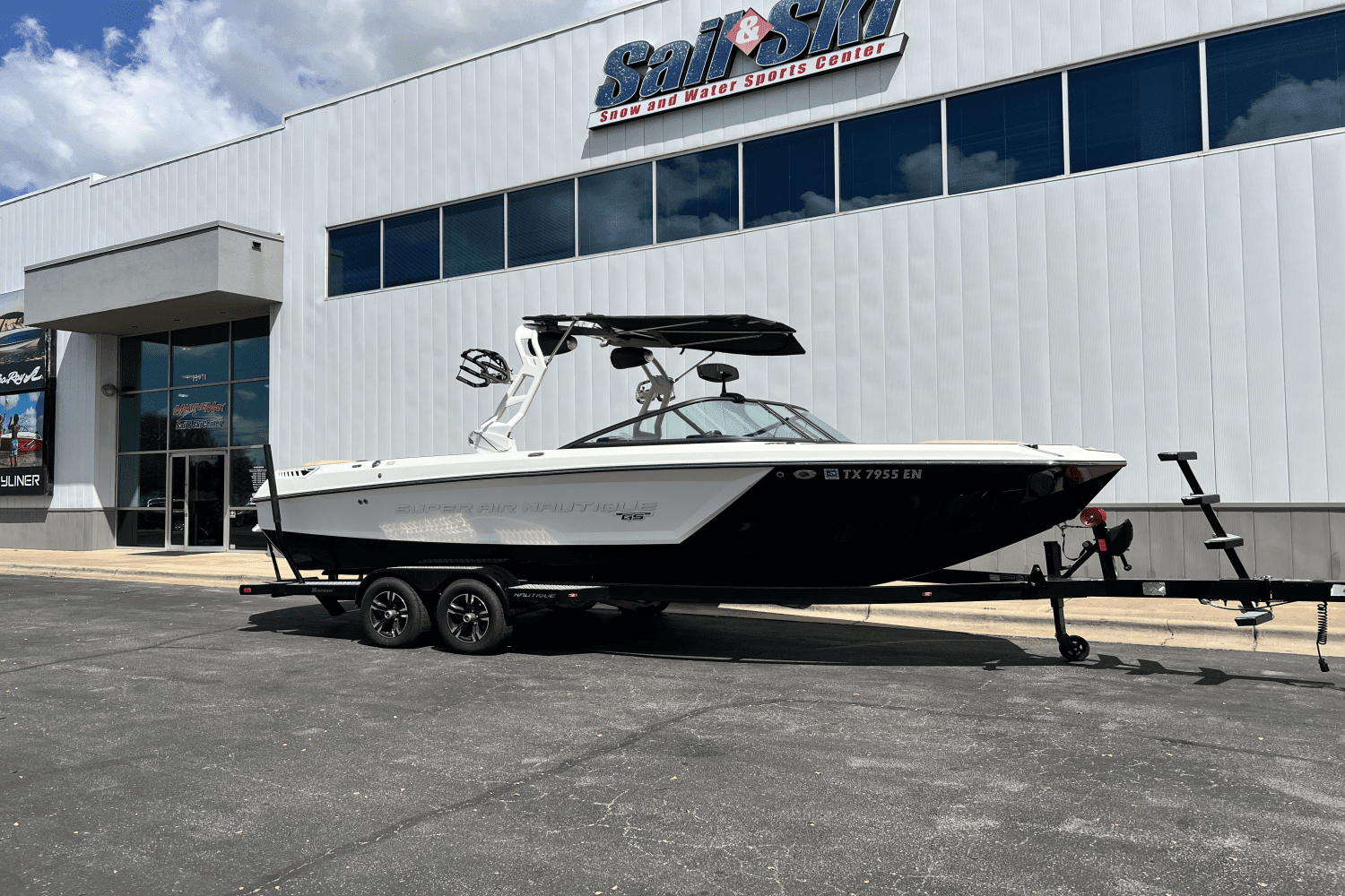 2018 Nautique GS24 Image Thumbnail #1