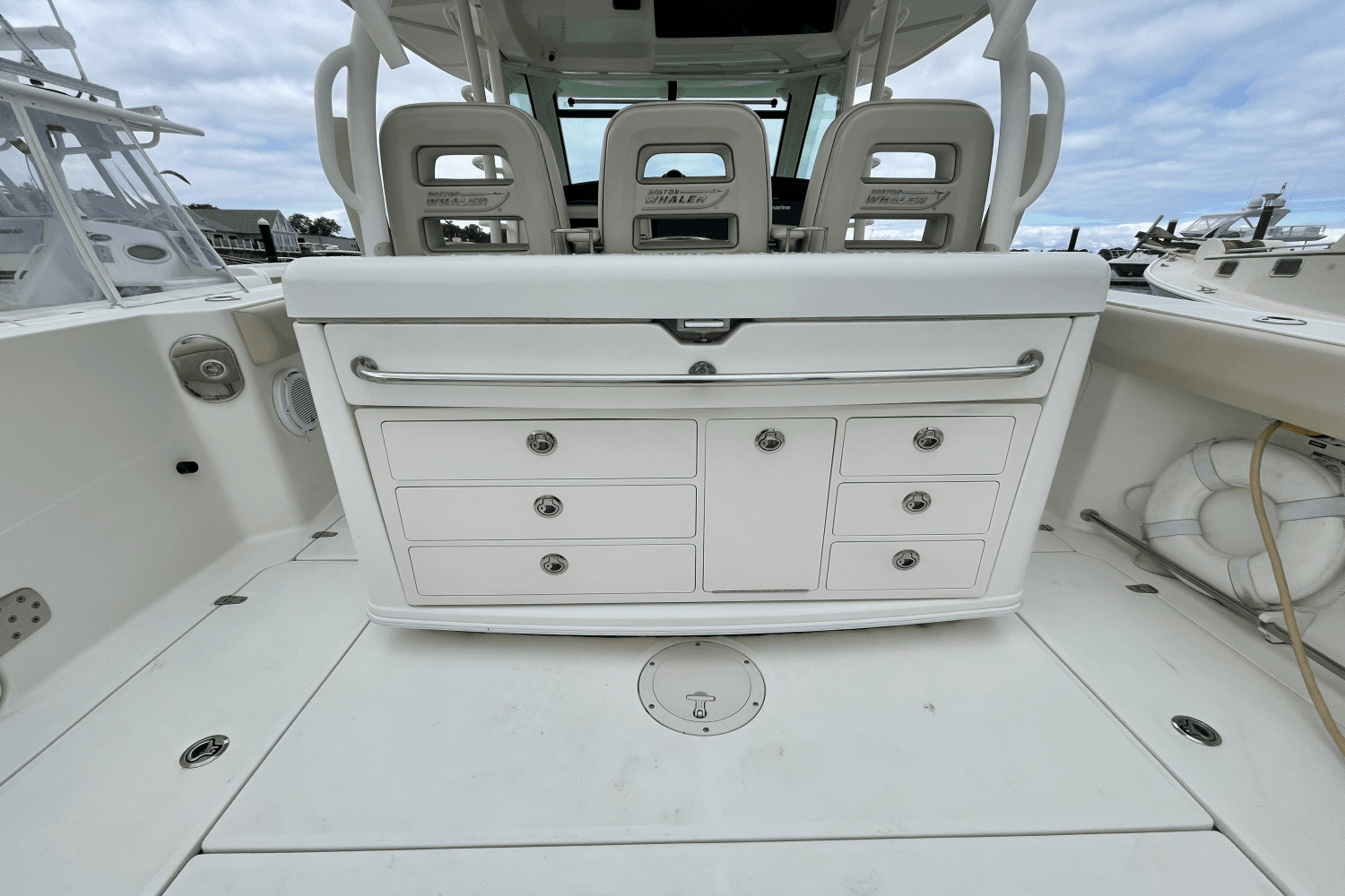 2017 Boston Whaler 370 OUTRAGE Image Thumbnail #13