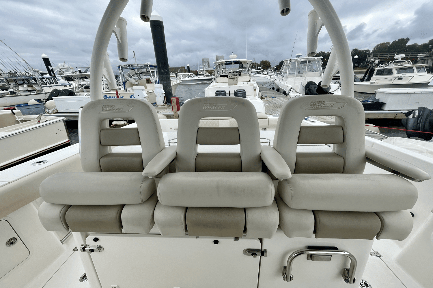 2017 Boston Whaler 370 OUTRAGE Image Thumbnail #16