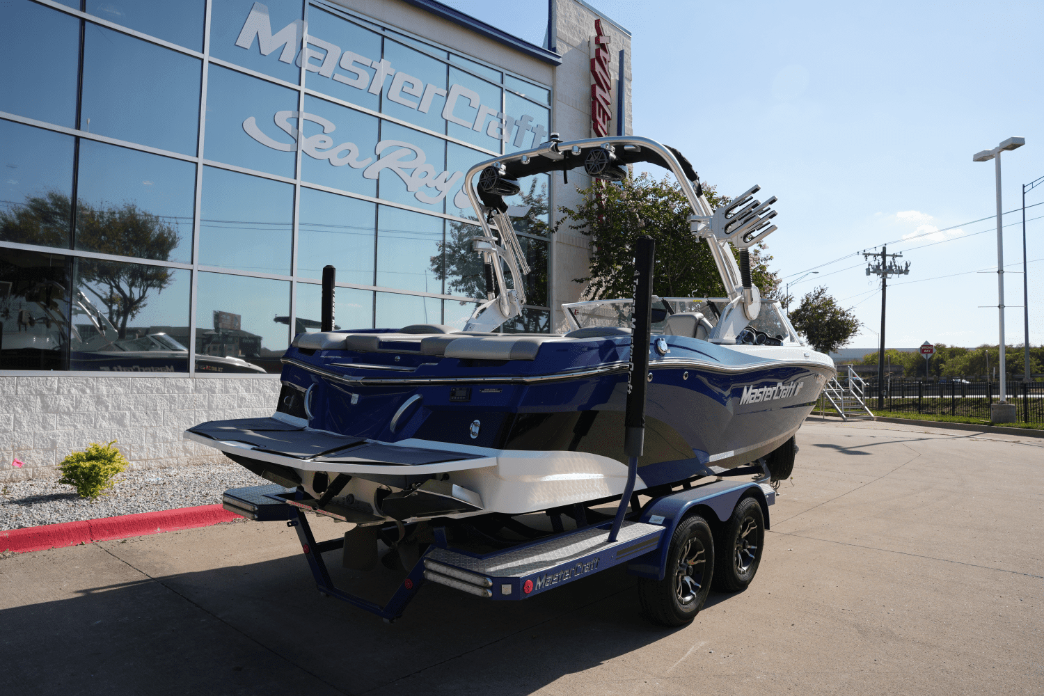 2017 Mastercraft XT20 Image Thumbnail #2