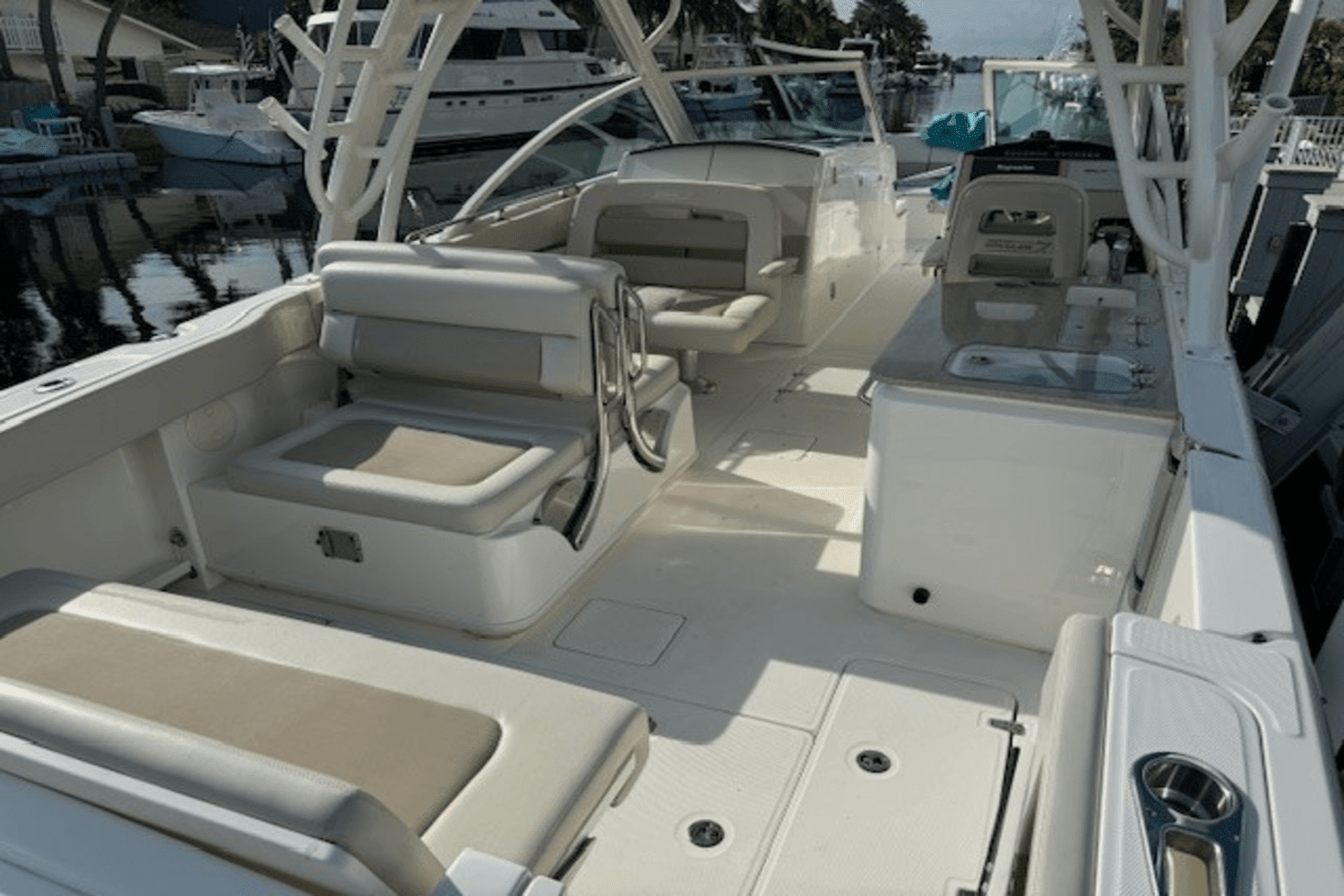 2018 Boston Whaler 32 VANTAGE Image Thumbnail #42
