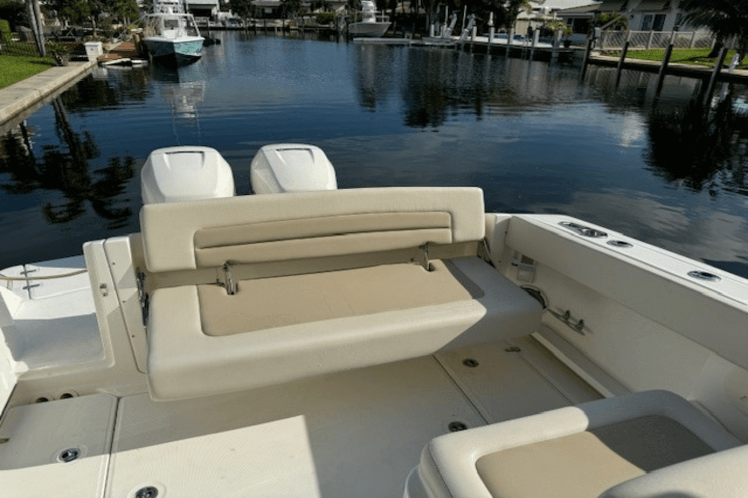 2018 Boston Whaler 32 VANTAGE Image Thumbnail #43