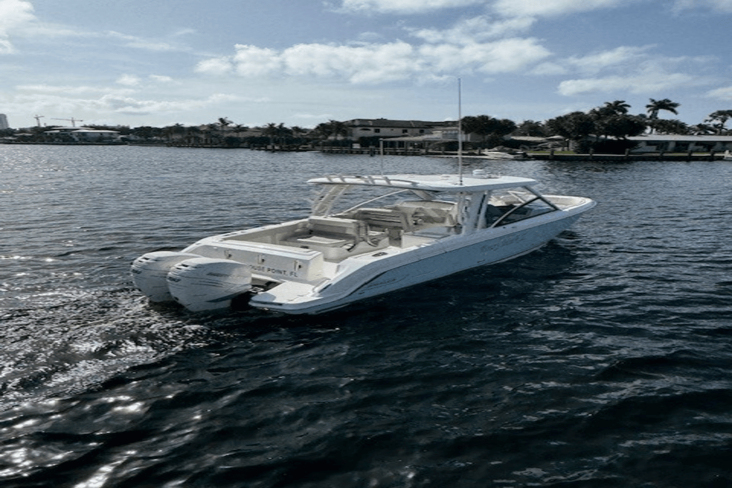 2018 Boston Whaler 32 VANTAGE Image Thumbnail #6