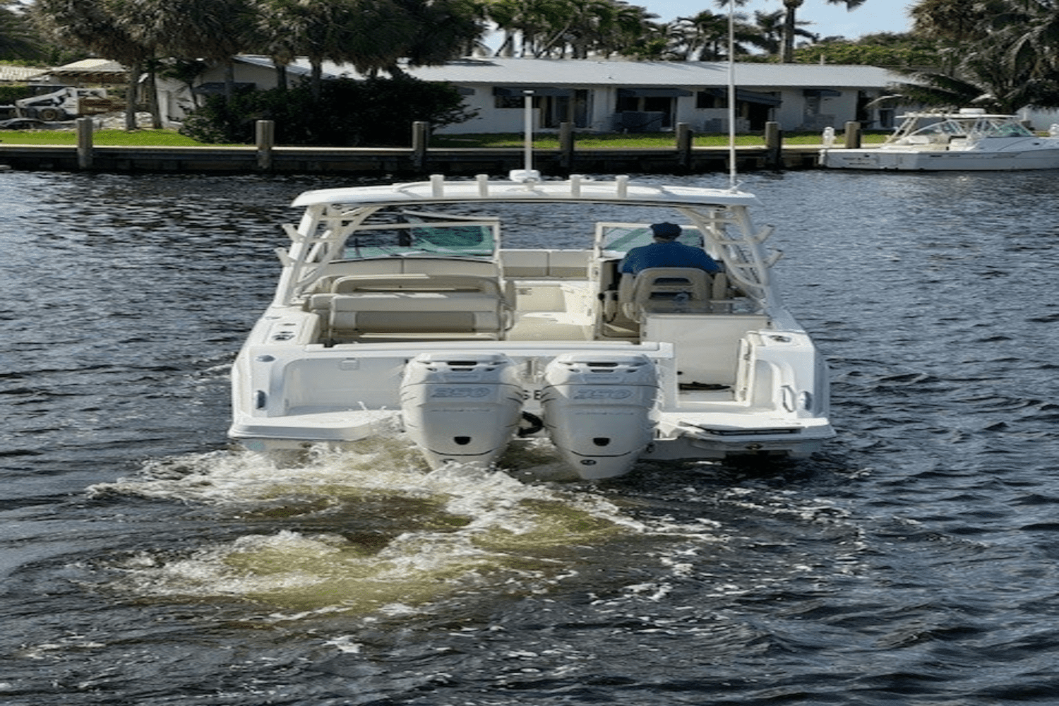 2018 Boston Whaler 32 VANTAGE Image Thumbnail #8