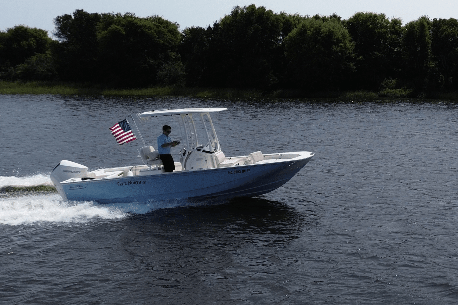 2024 Boston Whaler 210 MONTAUK Image Thumbnail #7