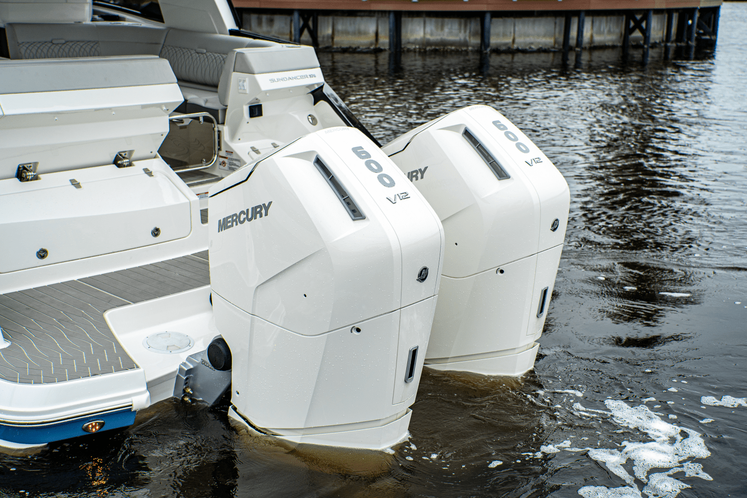 2025 Sea Ray Sundancer 370 Outboard Image Thumbnail #56