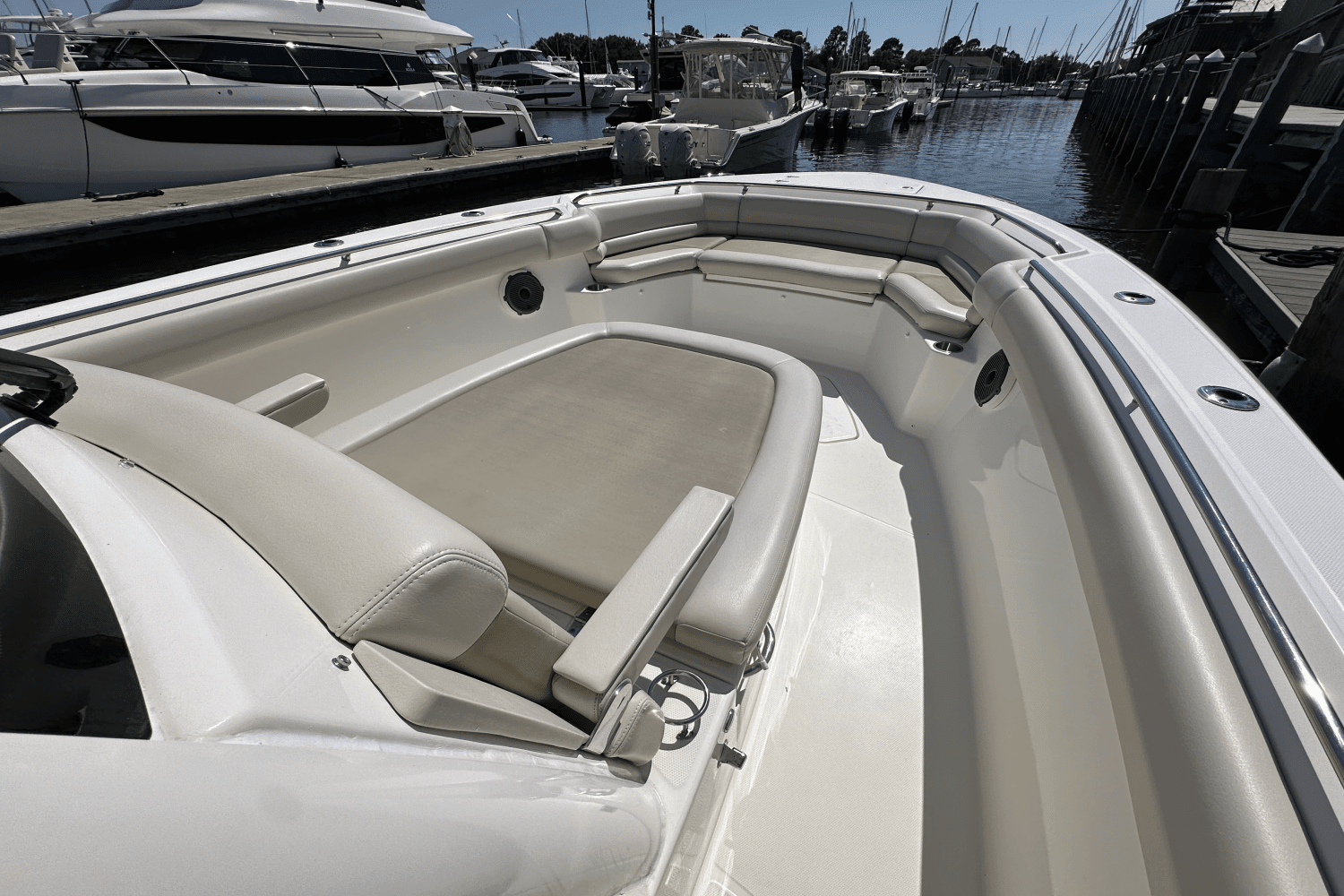 2019 Boston Whaler 330 Outrage Image Thumbnail #11