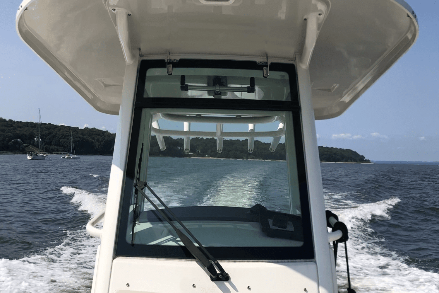 2021 Boston Whaler 250 OUTRAGE Image Thumbnail #2