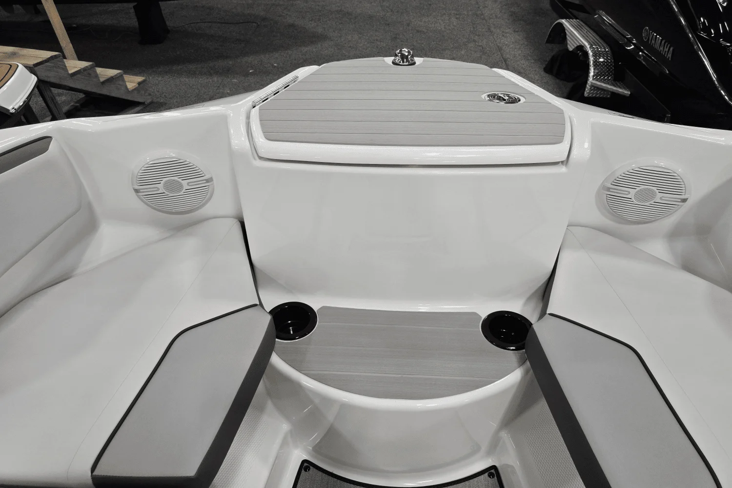 2025 Yamaha AR220 Image Thumbnail #4