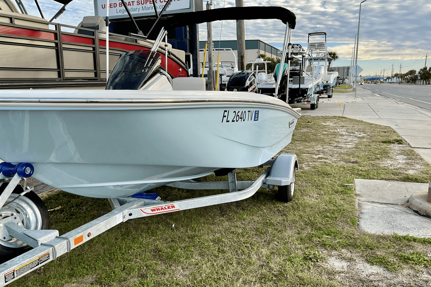 2024 Boston Whaler 13 SUPER SPORT Image Thumbnail #9