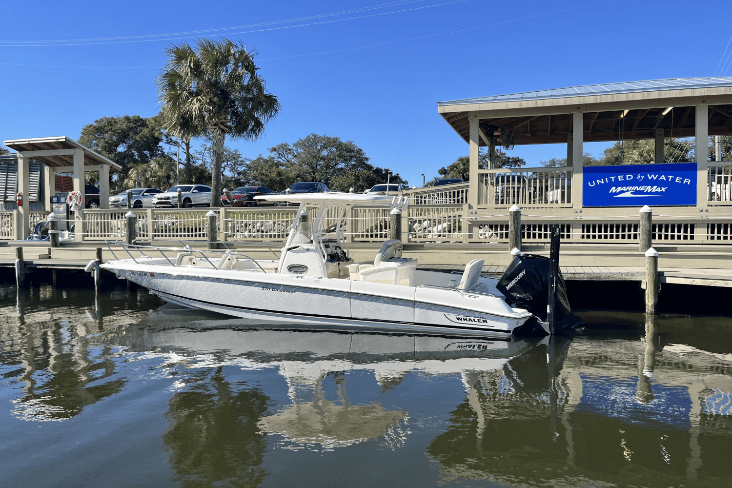 2018 Boston Whaler 270 DAUNTLESS Image Thumbnail #4