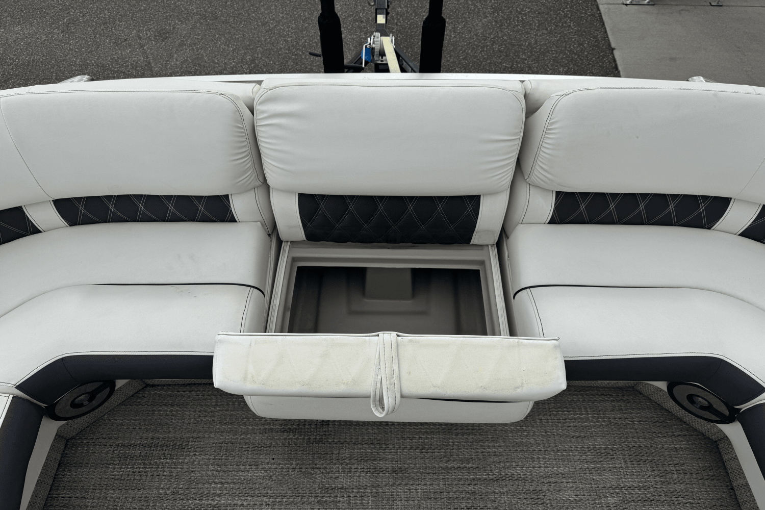 2019 Bennington 27QSBAX2-TWIN Image Thumbnail #34