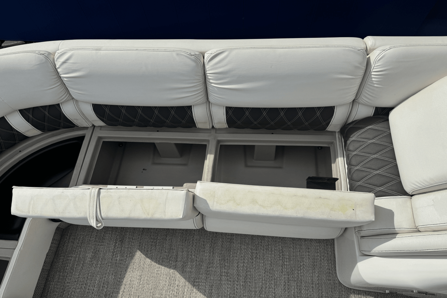 2019 Bennington 27QSBAX2-TWIN Image Thumbnail #44