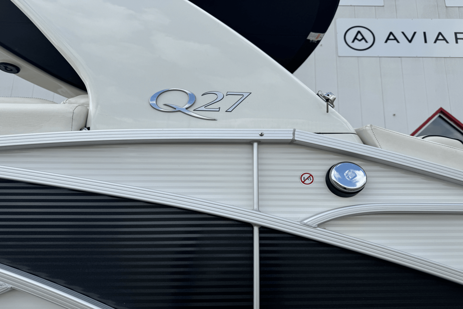 2019 Bennington 27QSBAX2-TWIN Image Thumbnail #3