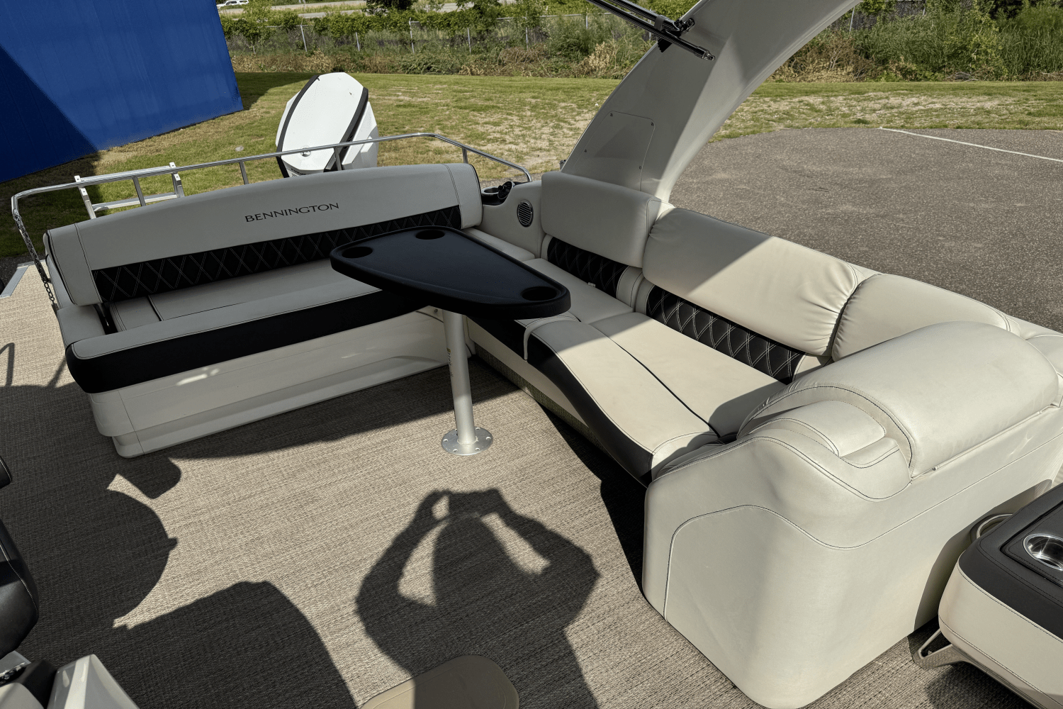 2019 Bennington 27QSBAX2-TWIN Image Thumbnail #19