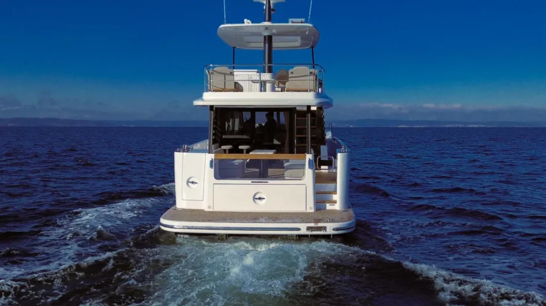 2025 Azimut Magellano 60 Image Thumbnail #4