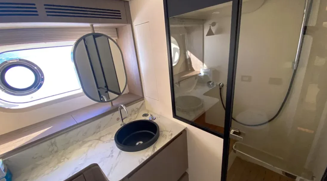 2025 Azimut Magellano 60 Image Thumbnail #40