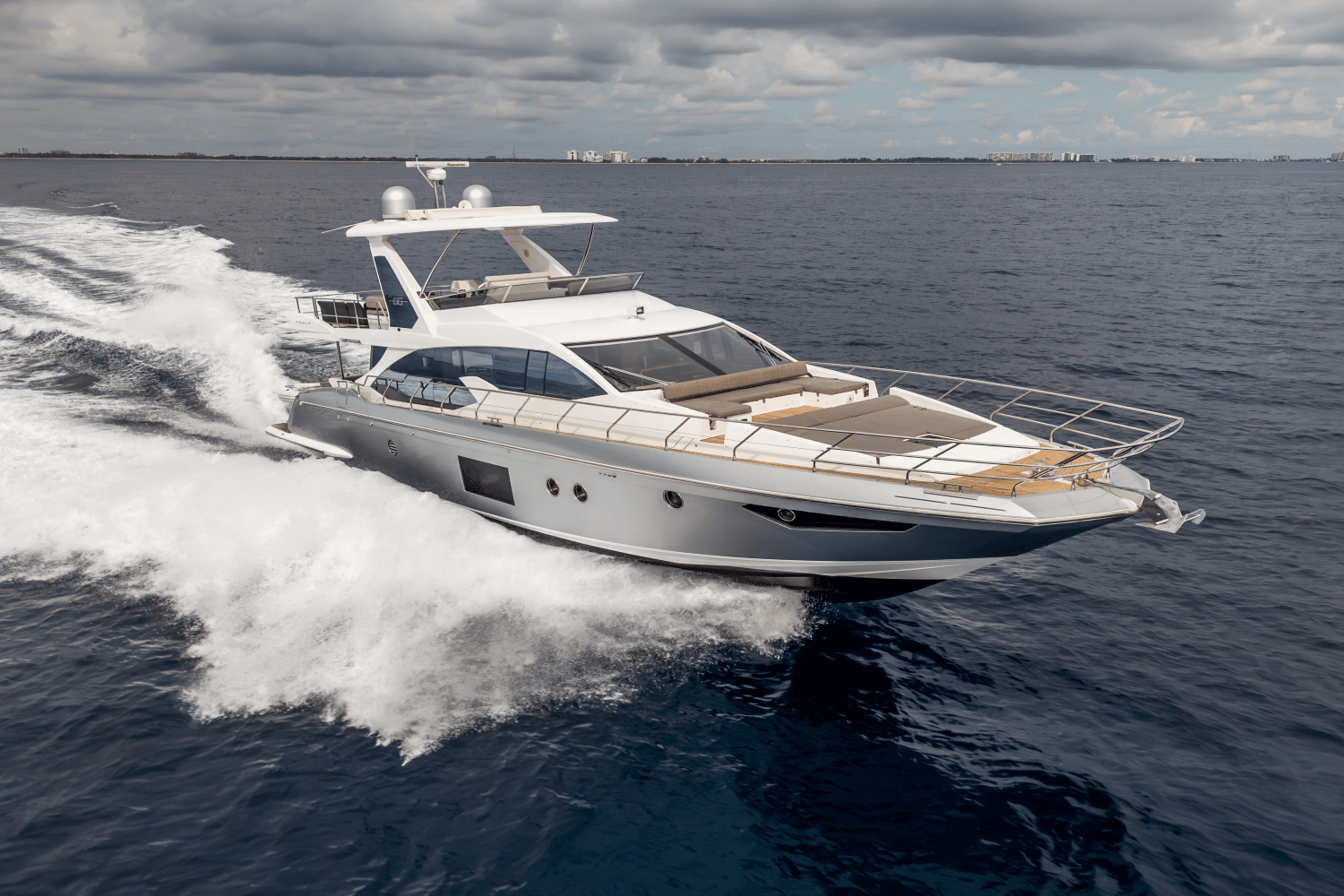 2019 Azimut
                                                             66 FLY Image Thumbnail #8