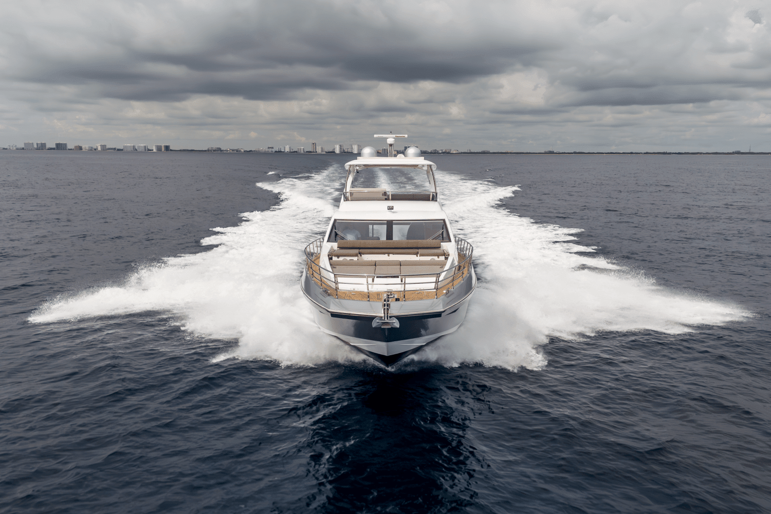 2019 Azimut
                                                             66 FLY Image Thumbnail #9