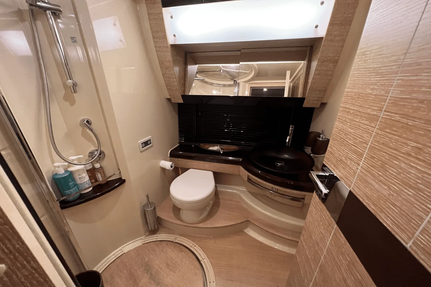 2012 Azimut 58 FLY Image Thumbnail #44