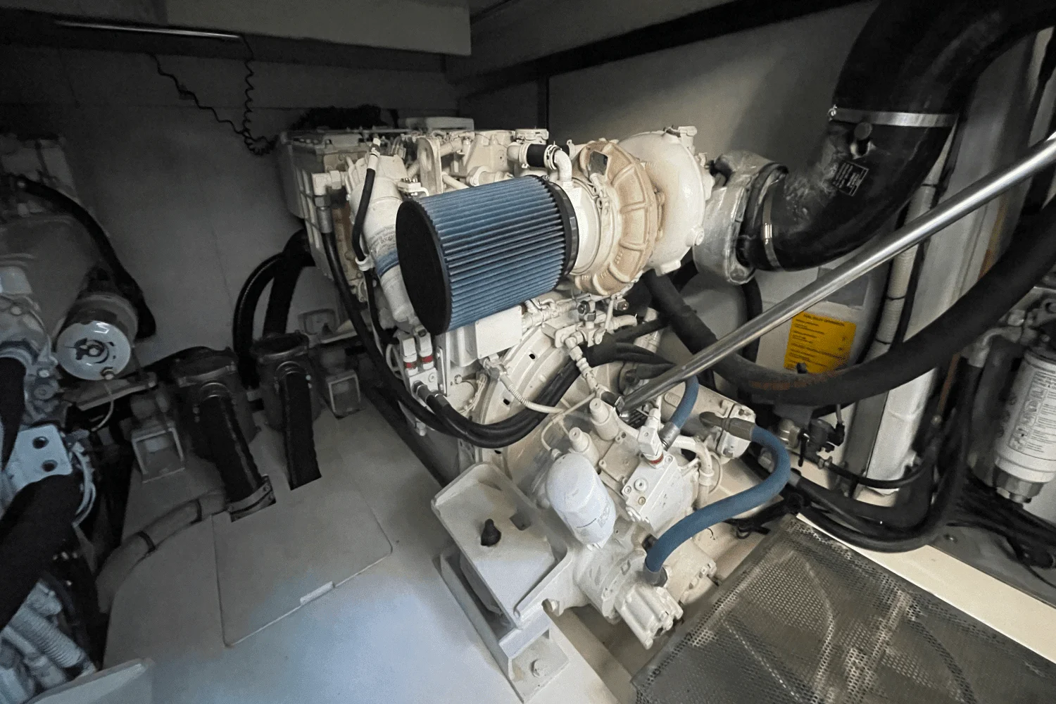 2012 Azimut 58 FLY Image Thumbnail #62