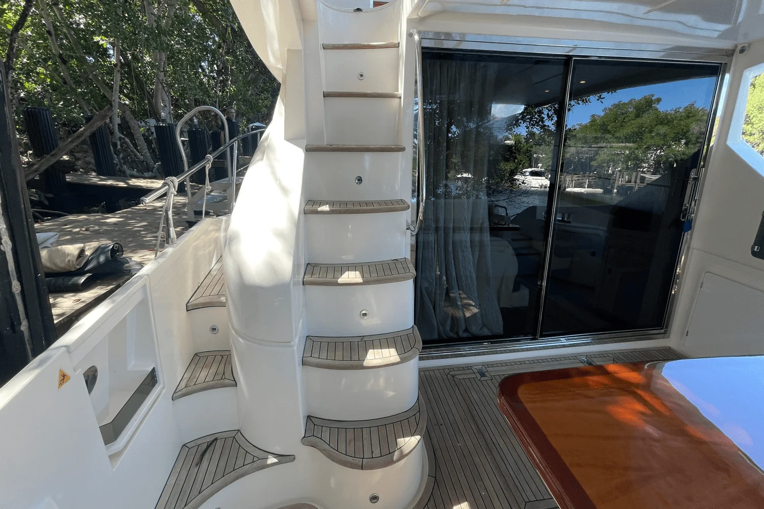 2012 Azimut 58 FLY Image Thumbnail #2