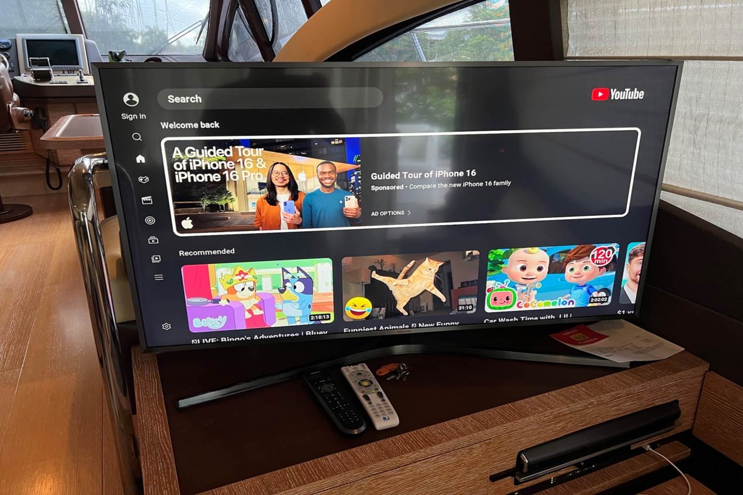 2012 Azimut 58 FLY Image Thumbnail #29