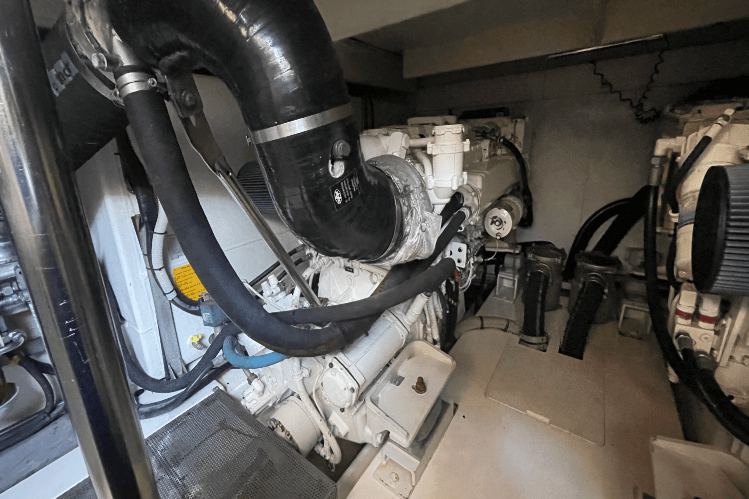 2012 Azimut 58 FLY Image Thumbnail #60