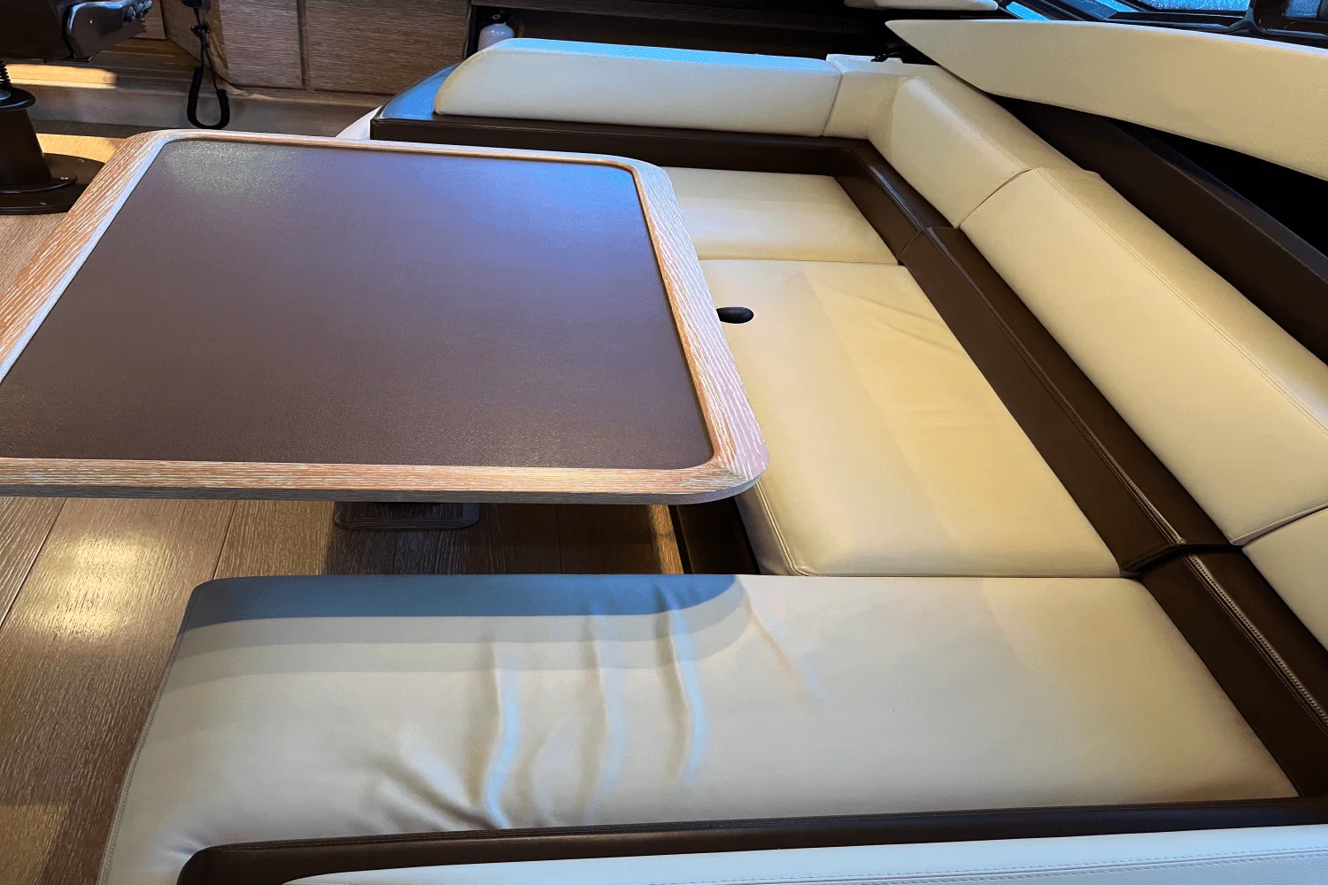2012 Azimut 58 FLY Image Thumbnail #40