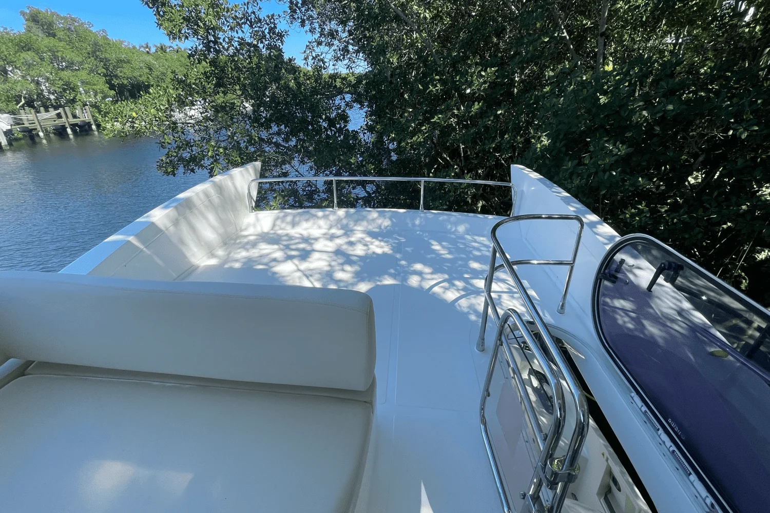 2012 Azimut 58 FLY Image Thumbnail #11