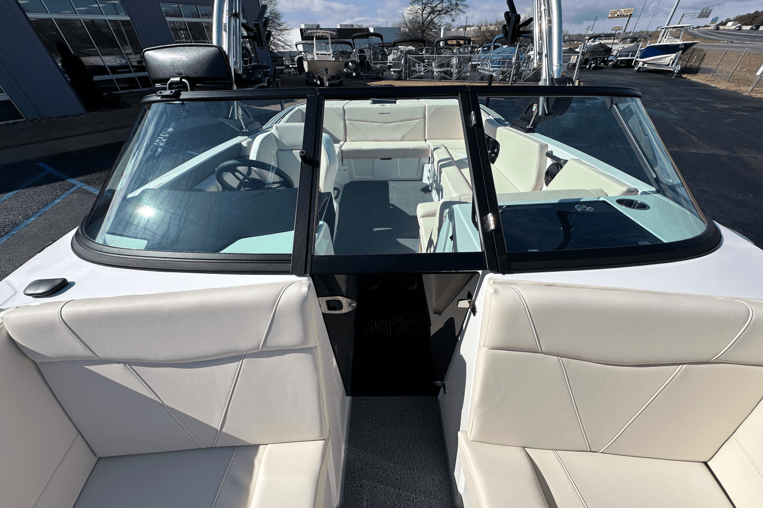 2025 Mastercraft NXT22 Image Thumbnail #7