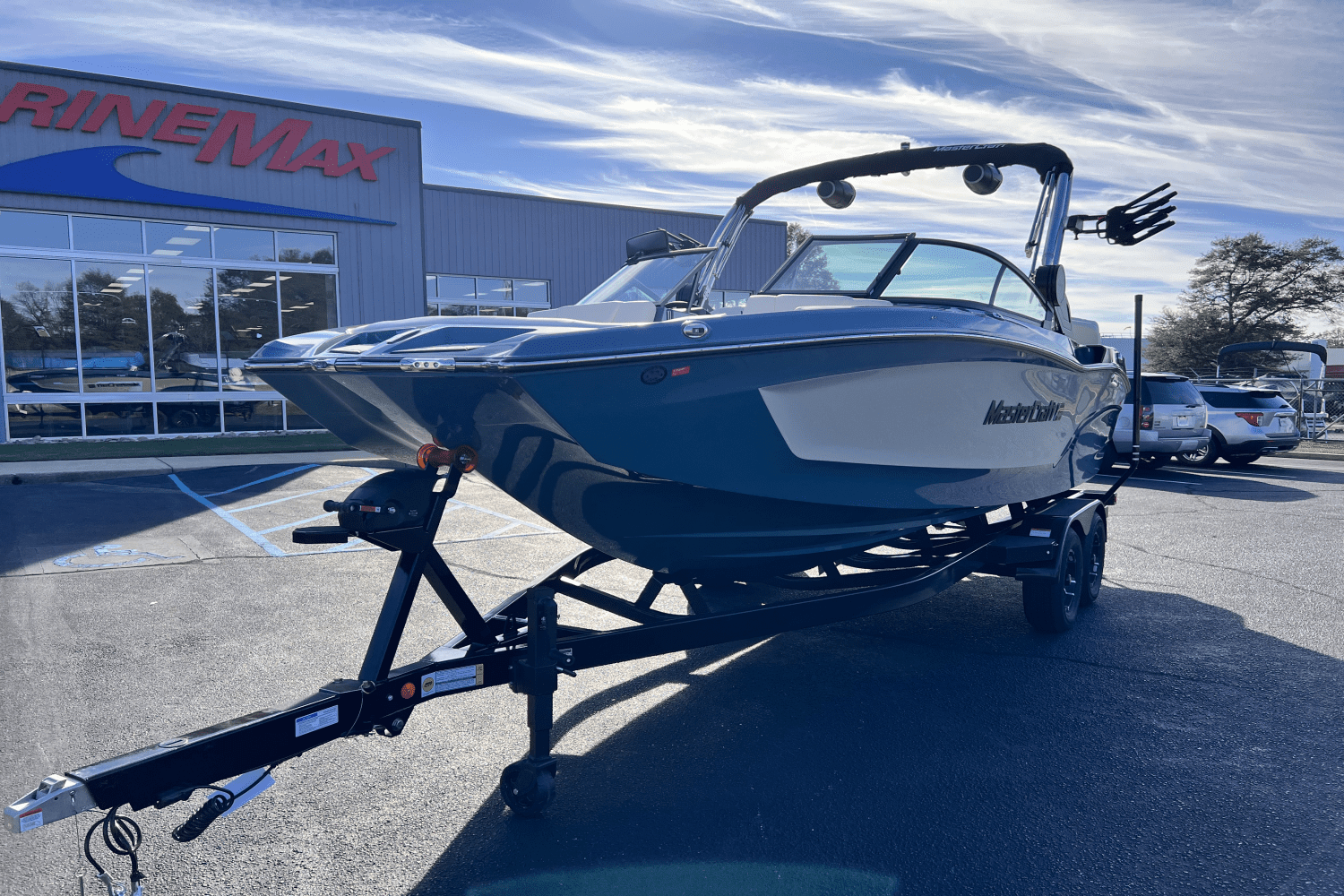 2025 Mastercraft XT22 Image Thumbnail #1