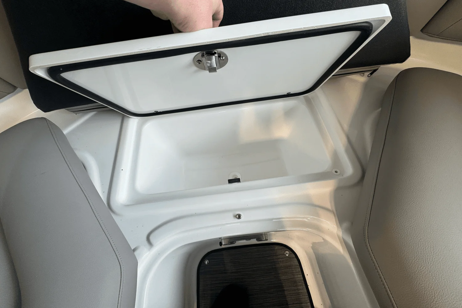 2025 Four Winns HD3 Image Thumbnail #22