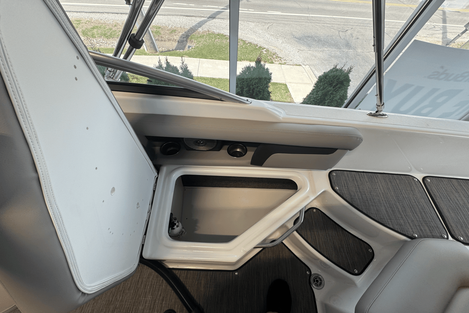 2025 Four Winns HD3 Image Thumbnail #24