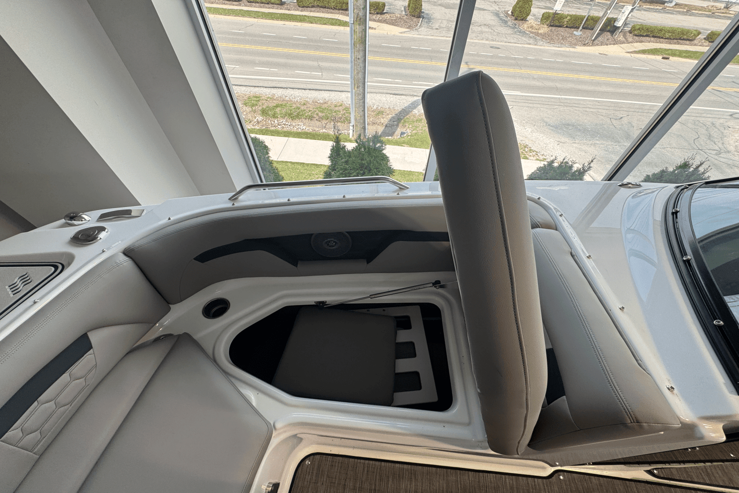 2025 Four Winns HD3 Image Thumbnail #27